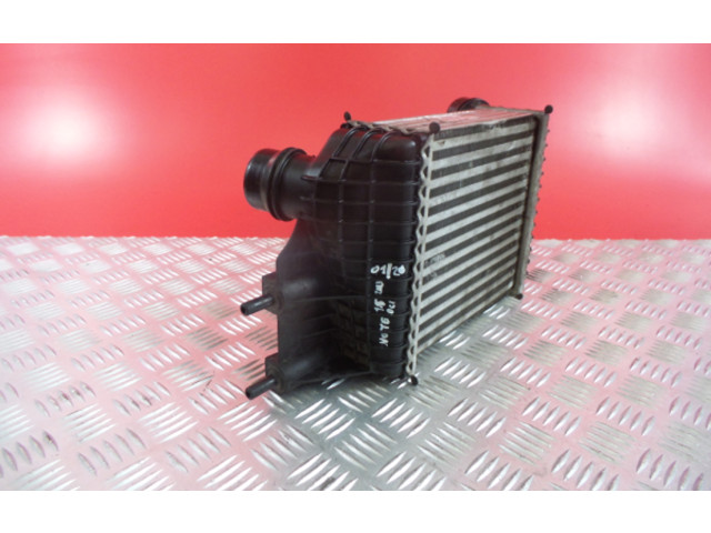 Интеркулер 144613VD0A Nissan Note (E11)