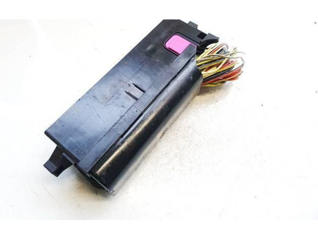 Pojistková skříňka Seat Ibiza IV (6J,6P) 2009