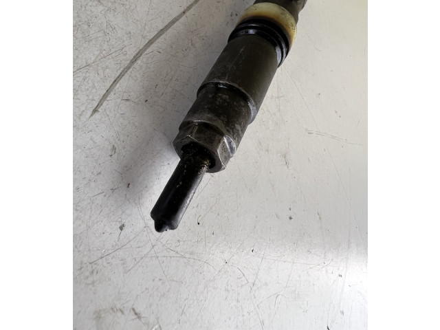 Vstřikovač 2367027030, 236702703 Toyota RAV 4 (XA20)