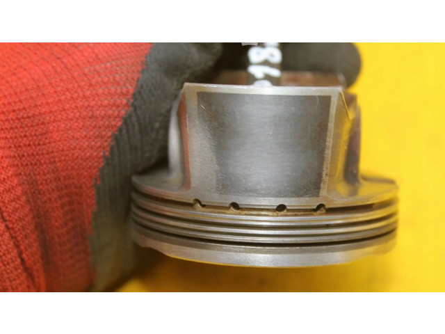 Píst DSFM4F50   Hyundai i30     