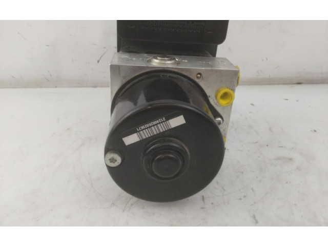 Jednotka ABS 3451-6777158-01 BMW 1 E81 E87 2009