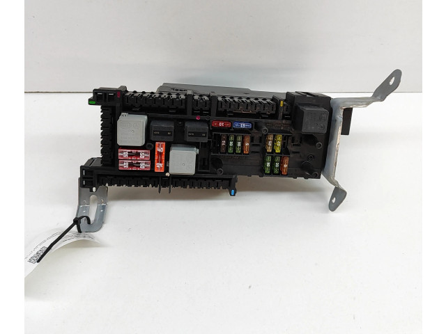   Pojistková skříňka A2129009622, A2129015205   Mercedes-Benz CLS C218 X218 2014