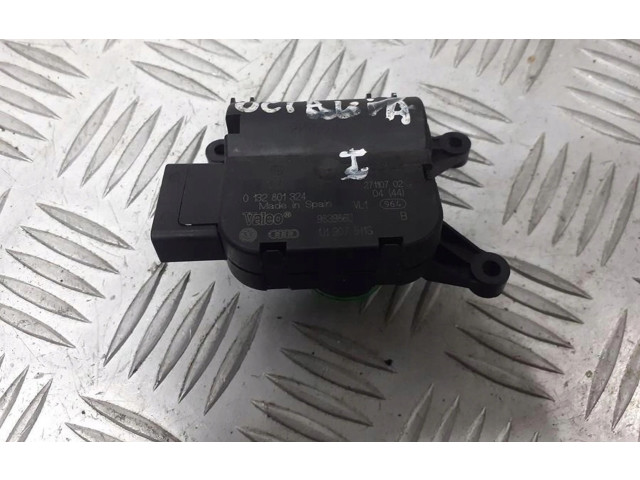 Блок комфорта    Skoda Octavia Mk1 (1U)   