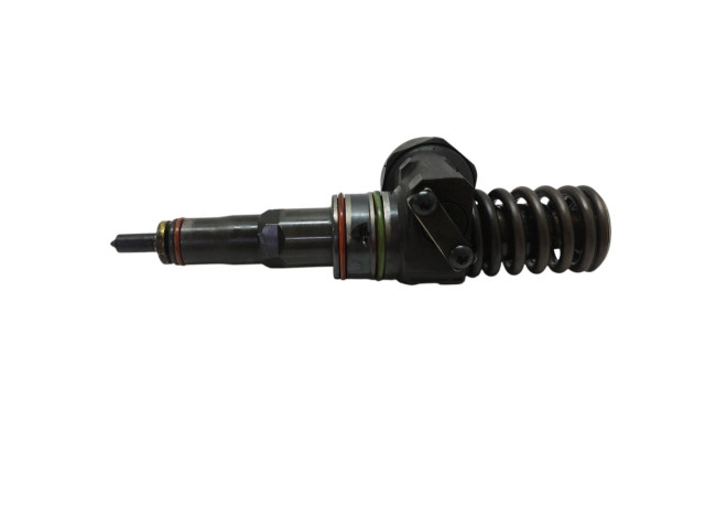 Форсунка 0414720035    Volkswagen Bora  Auy 