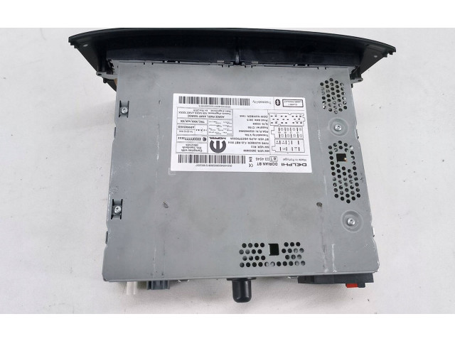 Радио/ проигрыватель CD/DVD / навигация 0520465460   Opel Combo 