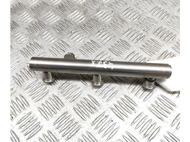 Топливная рампа 06E130090T   Audi A5   для двигателя CTUB