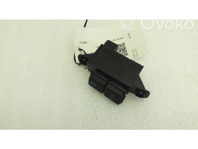 Включатель системы стабильности (ESP)