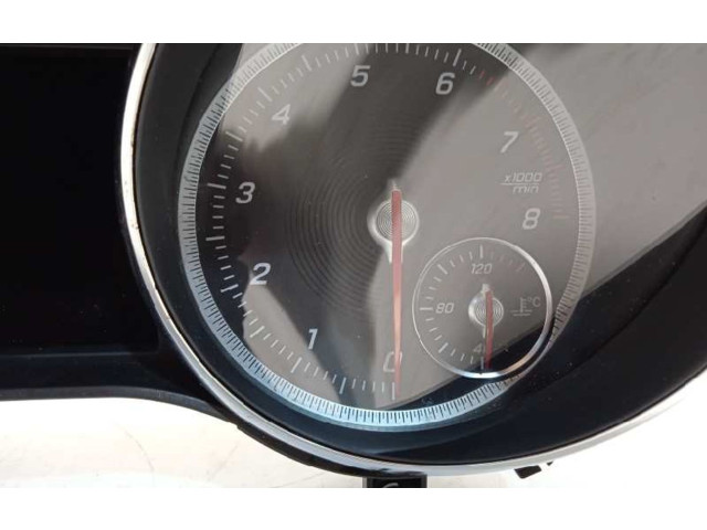 Přístrojová deska Mercedes-Benz GLA W156 2018 A1569004704, 0263698337