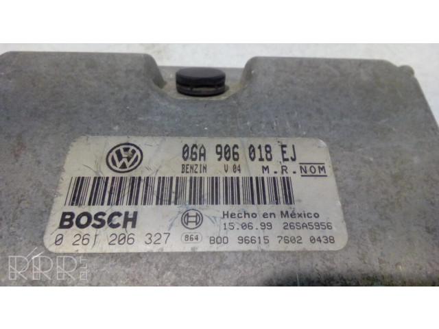Блок управления двигателя 06A906018EJ, 0261206327 Volkswagen New Beetle