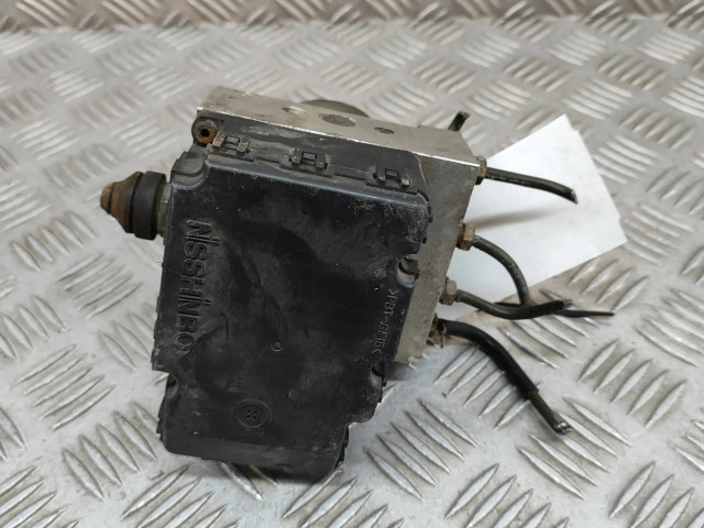 Блок АБС MR510739, 04500186 Mitsubishi Galant 1997-2003 года