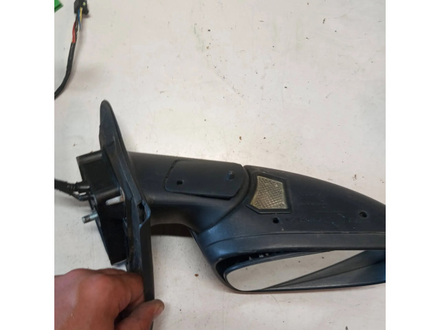 Зеркало электрическое Volvo S60 2001-2004 года