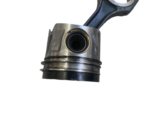 Ojnice 65100 Mercedes-Benz Vito Viano W639