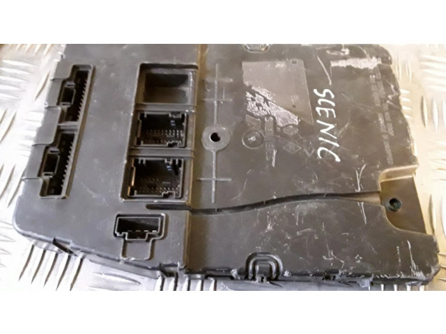 Блок комфорта 8200780025 Renault Scenic II - Grand scenic II