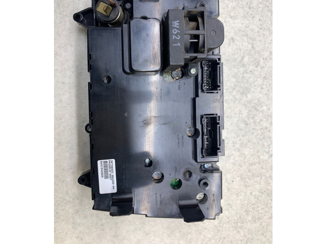 Блок управления климат-контролем 30746022, 06W26E04   Volvo XC70