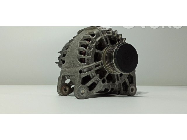 Генератор 231007865R, 231008918R   Renault Clio IV      