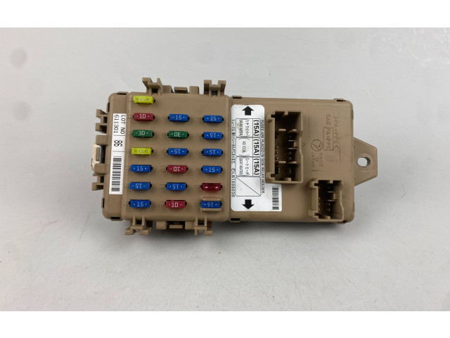 Блок предохранителей 611301 Subaru Forester SG