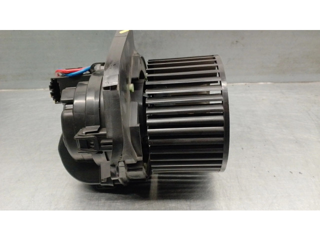 Вентилятор печки 272109977R, T586925 Dacia Jogger