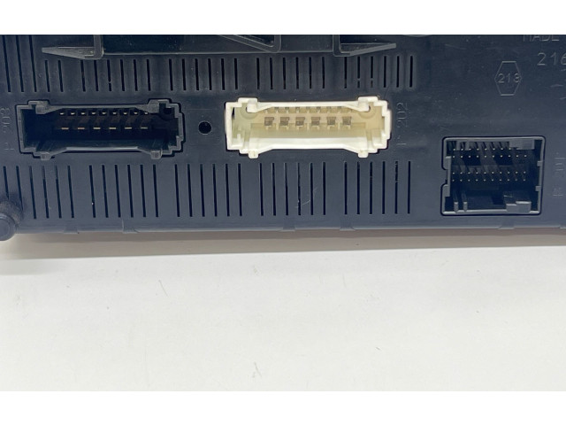 Блок комфорта 21659062, P8200234046 Renault Clio II