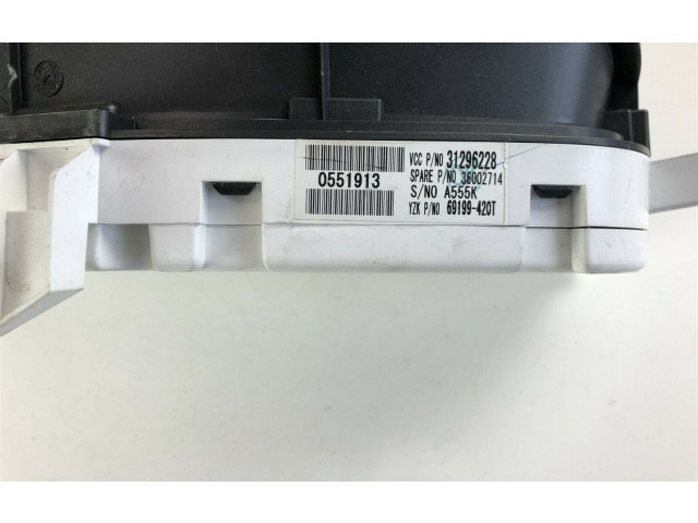 Přístrojová deska  Volvo V50 2011 31296228, H2166  