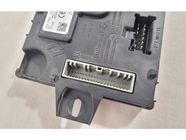 Блок комфорта 284B10447R, A2C92226608 Dacia Sandero II