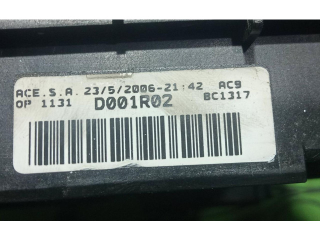 Pojistková skříňka 1K0937125A Seat Altea 2006