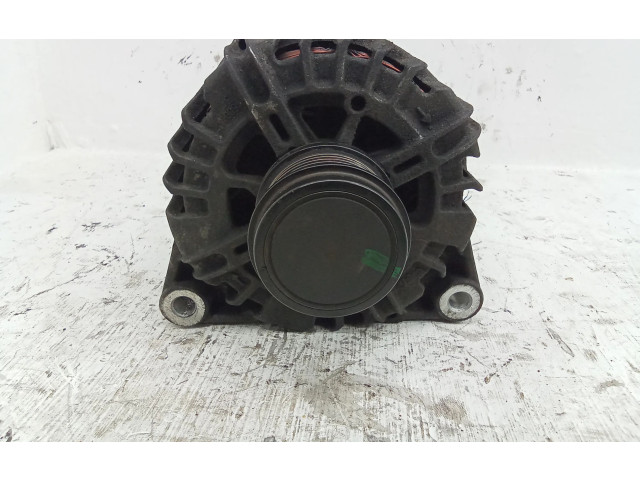 Генератор 30644799   Volvo V70      