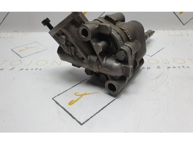 Масляный насос Volkswagen Transporter - Caravelle T4