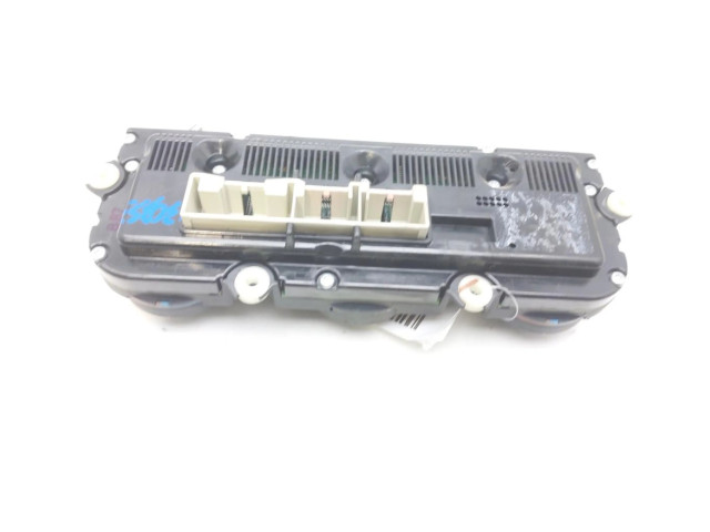 Блок управления климат-контролем 1K0820047JNWHS   Volkswagen PASSAT