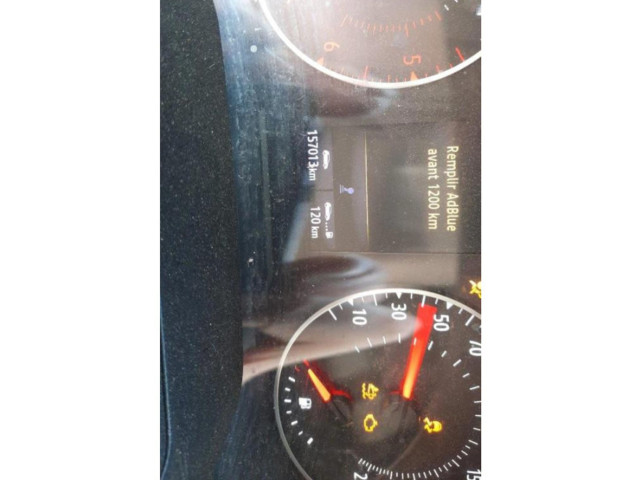 Дисплей       Renault Clio V