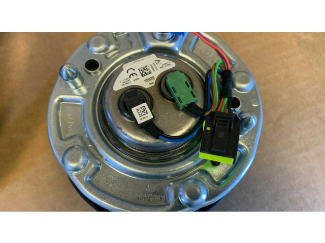 Руль BMW 4 F36 Gran coupe 2014-2017 года 32307850404, 32307848339