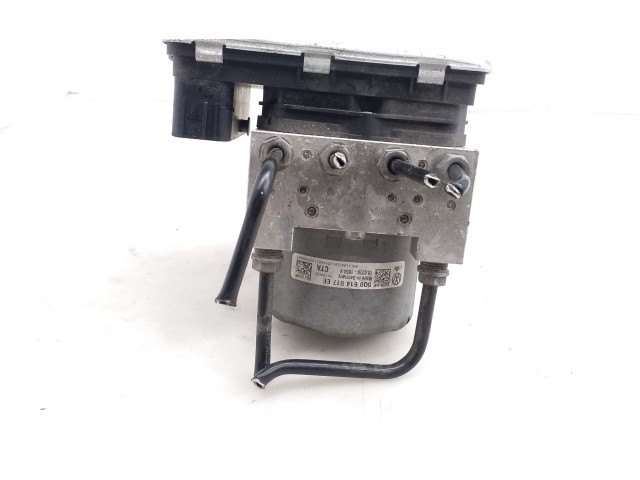 АБС Steuergerät 5Q0614517EE   Skoda  Karoq  2017 -  года