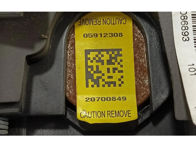 Подушка безопасности водителя 05912308   Nissan Navara