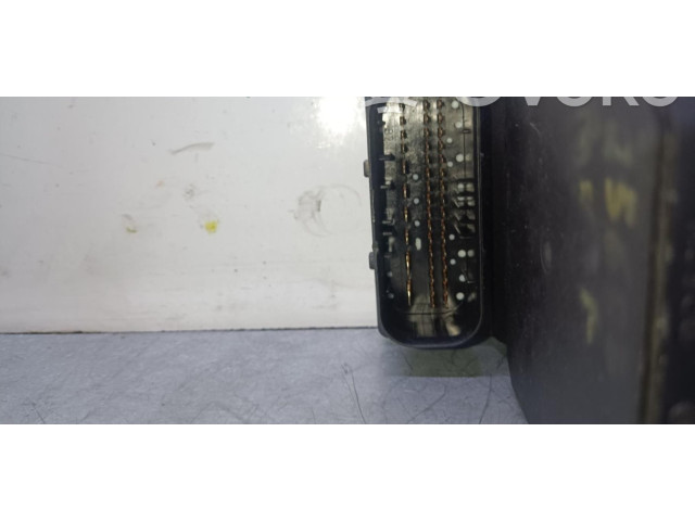 Jednotka ABS 0265225124   Volkswagen PASSAT 2002