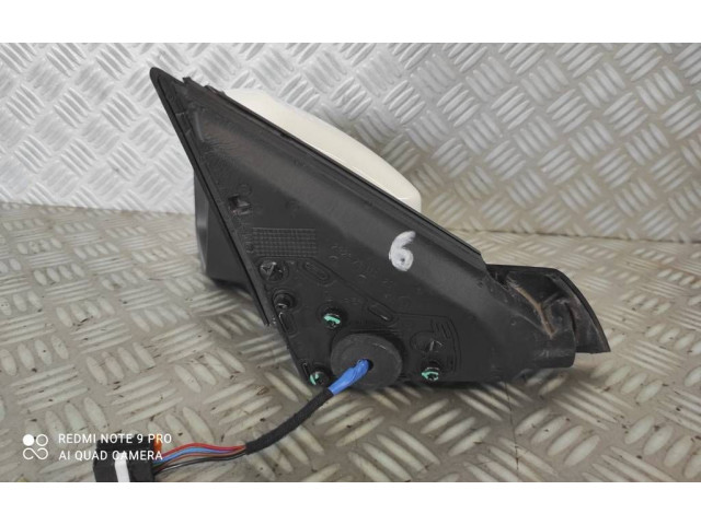 Zpětné zrcátko Peugeot 208 2021