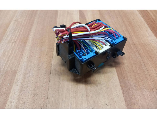 Pojistková skříňka 8200003634, PDBX81 Renault Espace IV 2011