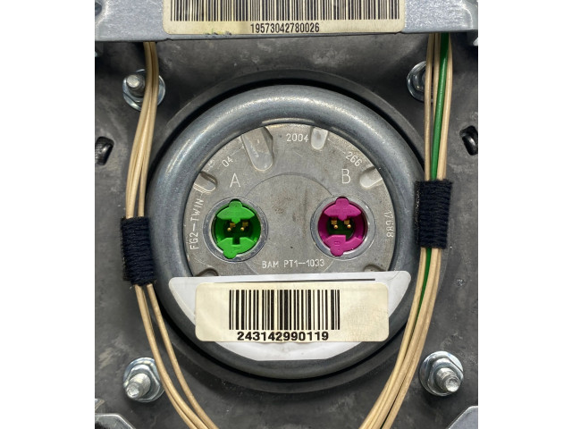 Подушка безопасности водителя 30658933, 19573042780026   Volvo V70