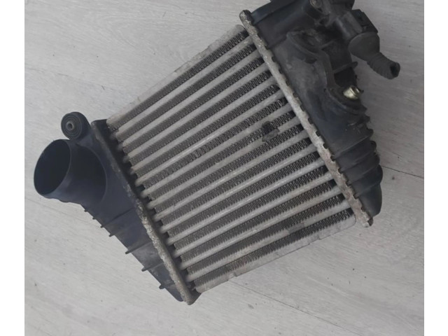 Интеркулер 1J0145803A Audi A3 S3 8L