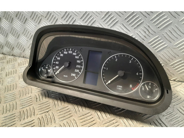 Панель приборов a1695404348 Mercedes-Benz A W169