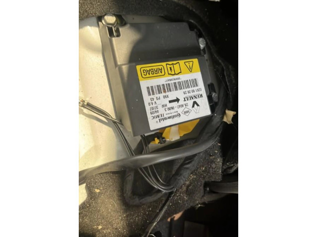 Блок подушек безопасности 8201002828 Dacia Logan I