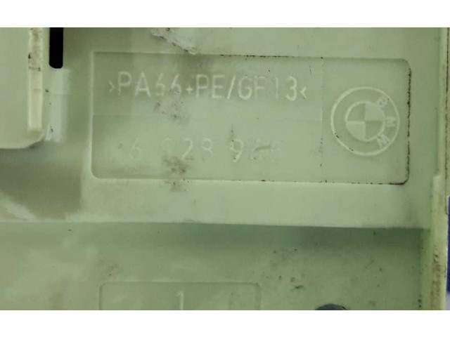 Блок предохранителей 61136928945, 6928945   BMW X3 E83    