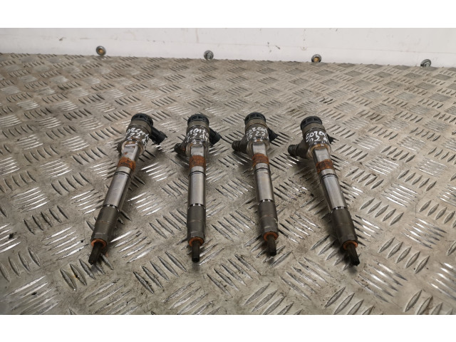 Комплект форсунок 0445110584, 0445010598    KIA Sorento для дизельного двигателя  2.2