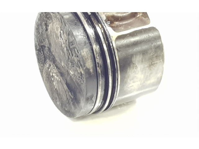 Píst 120107F411, 120107F411   Nissan Terrano    TD27TI 