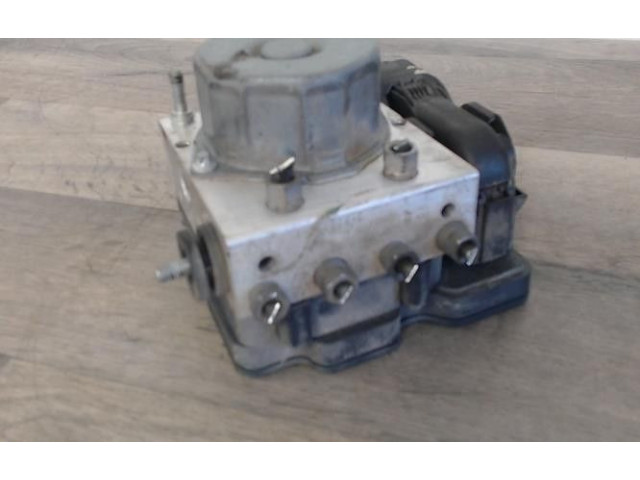 Jednotka ABS 476606853R, 476606853R Renault Clio II 2013