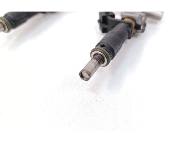 Vstřikovač 55353806 Opel Zafira C A18XER