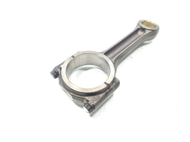 Шатун 04LA Audi A1