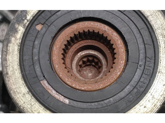 Генератор 30667787, 0124525060 Volvo XC90