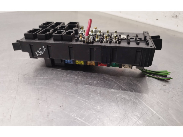 Блок предохранителей 8678449, 518785100 Volvo XC90