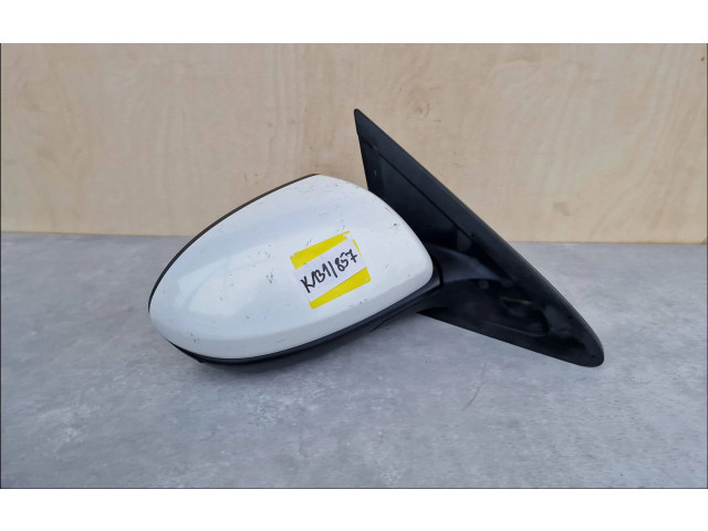 Зеркало электрическое Mazda 3 II 2009 - 2013 года