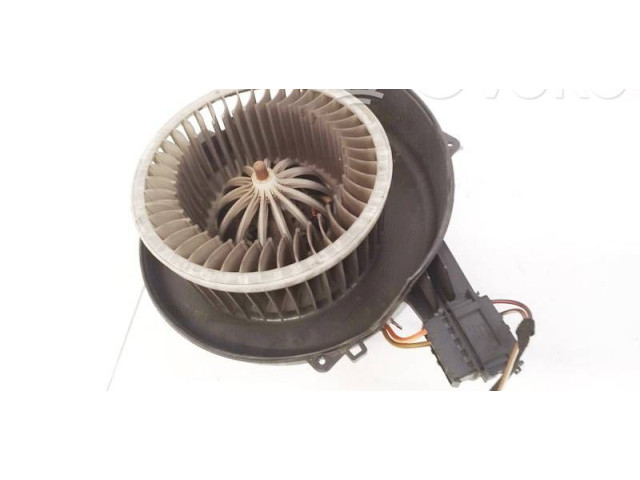 Вентилятор печки    6R1971566C, 6R1971566C   Skoda Fabia Mk2 (5J)