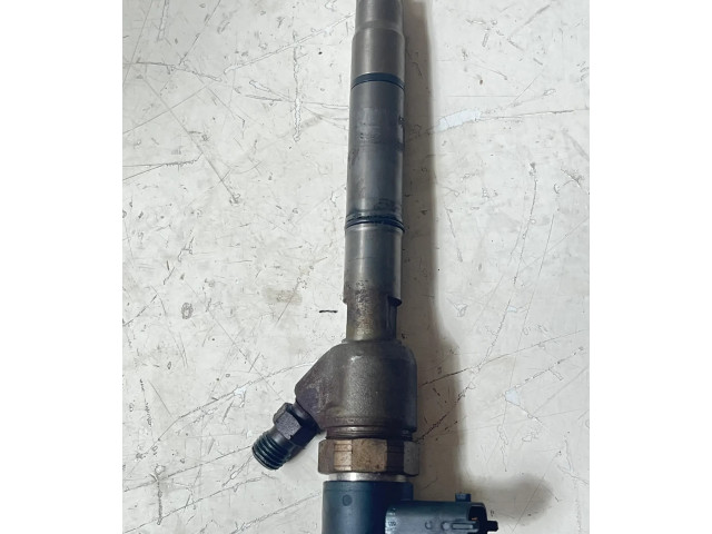 Vstřikovač 338002A900, 0445110320 Hyundai i30 pro naftový motor 1.6